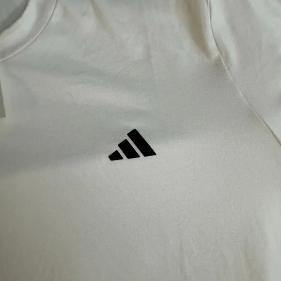 BNWT Adidas Aeroready  Tee - Picture 2 of 6